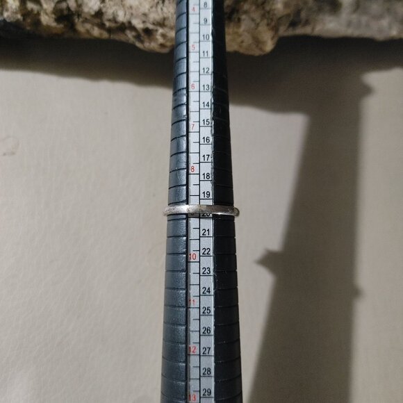 Jeulia Engagement 925 Sterling Silver Ring Round Pear Shaped Three Stone Size 9 - Picture 4 of 14